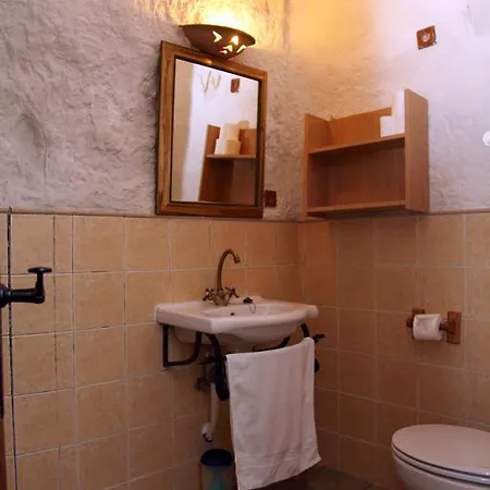 Apartment Cuevas La Atalaya Huescar