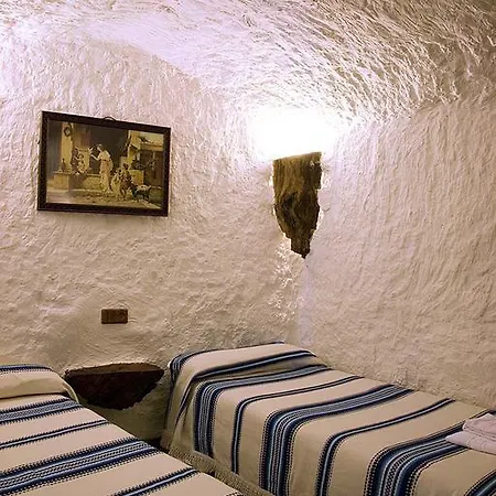 Apartment Cuevas La Atalaya