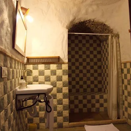 Apartment Cuevas La Atalaya Huescar
