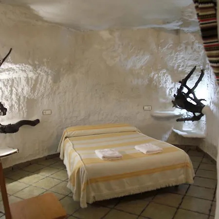 Apartment Cuevas La Atalaya